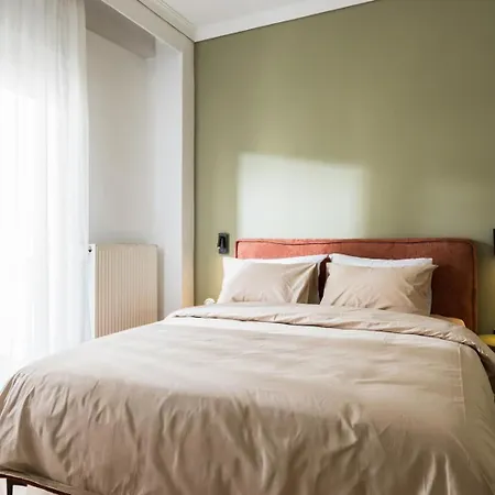 Apartment Stylish Boutique White Tower View *